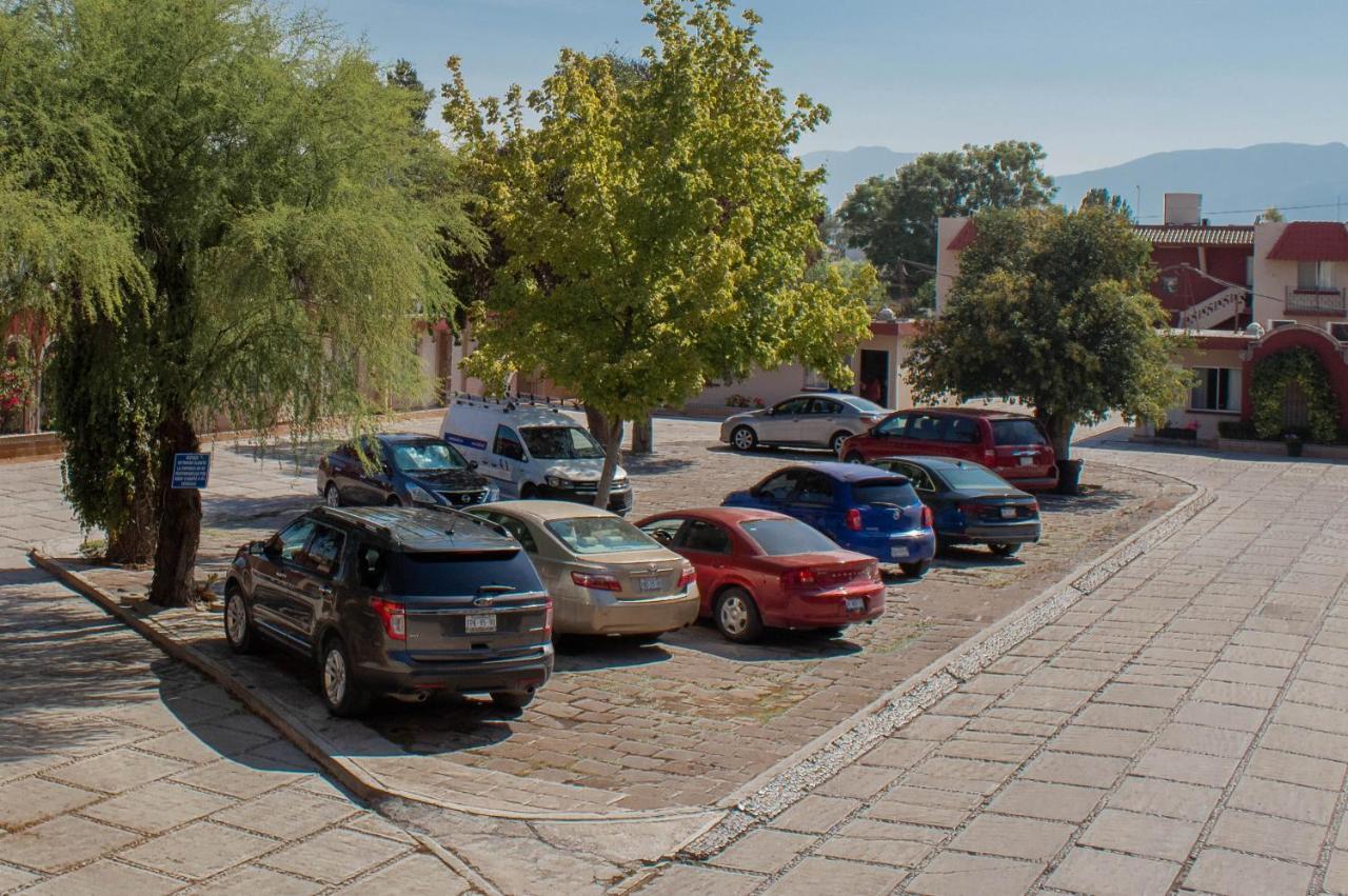 Hotel Huizache Σαλτίγιο Εξωτερικό φωτογραφία