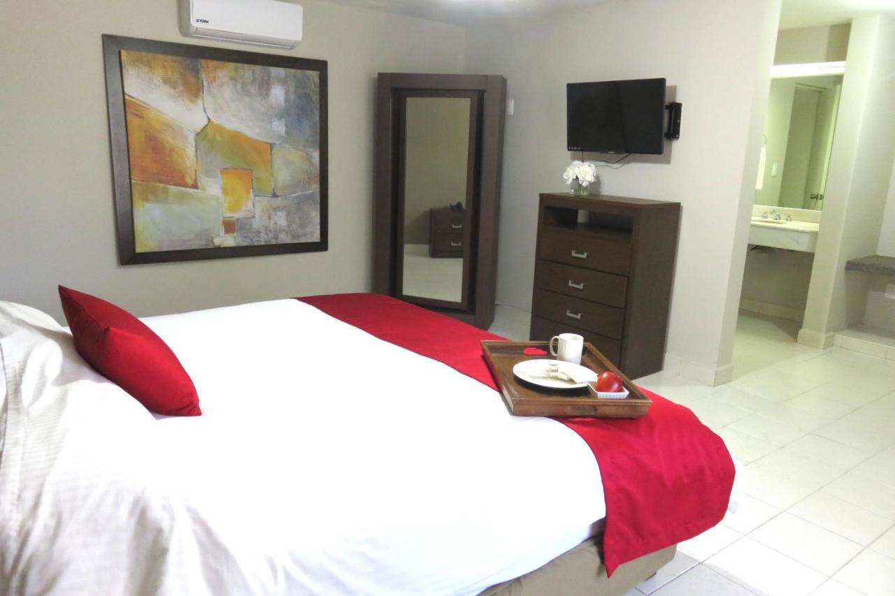 Hotel Huizache Σαλτίγιο Εξωτερικό φωτογραφία