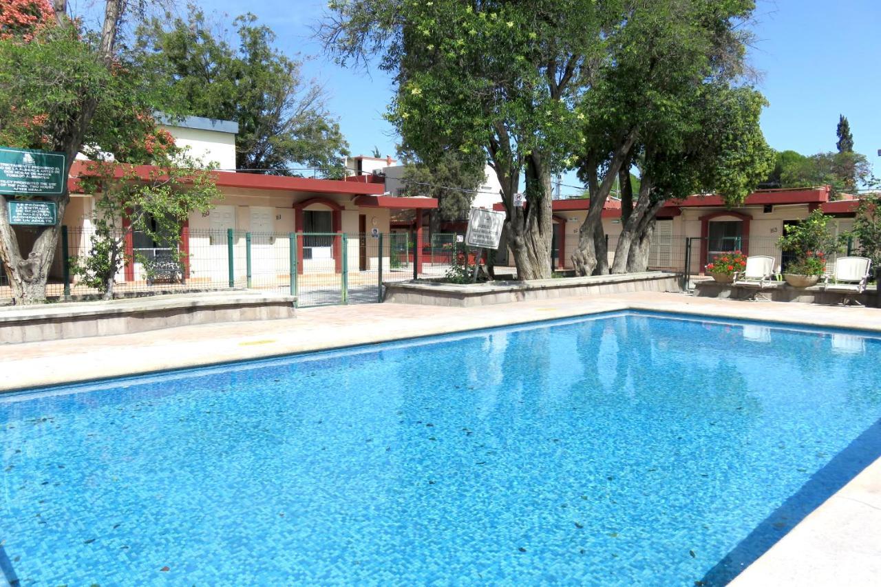 Hotel Huizache Σαλτίγιο Εξωτερικό φωτογραφία
